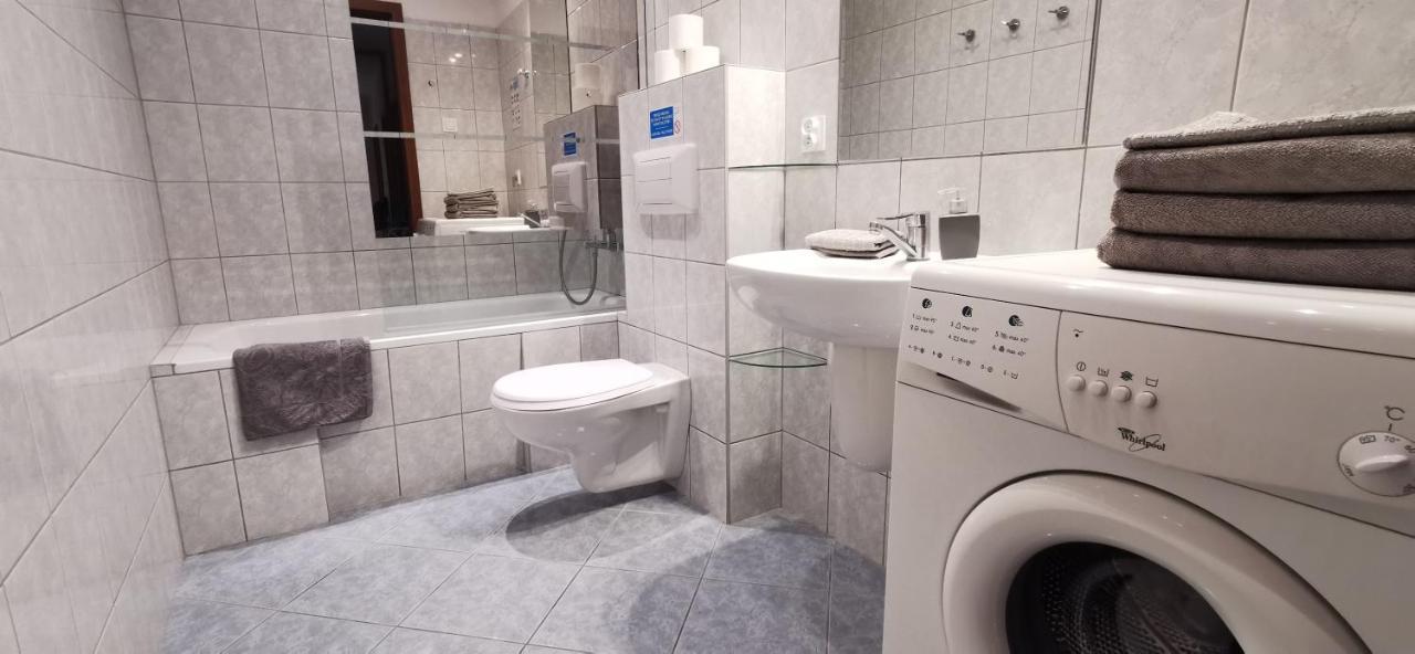 גדנסק Playa Apartament Z Parkingiem, Promenada Do Mola מראה חיצוני תמונה